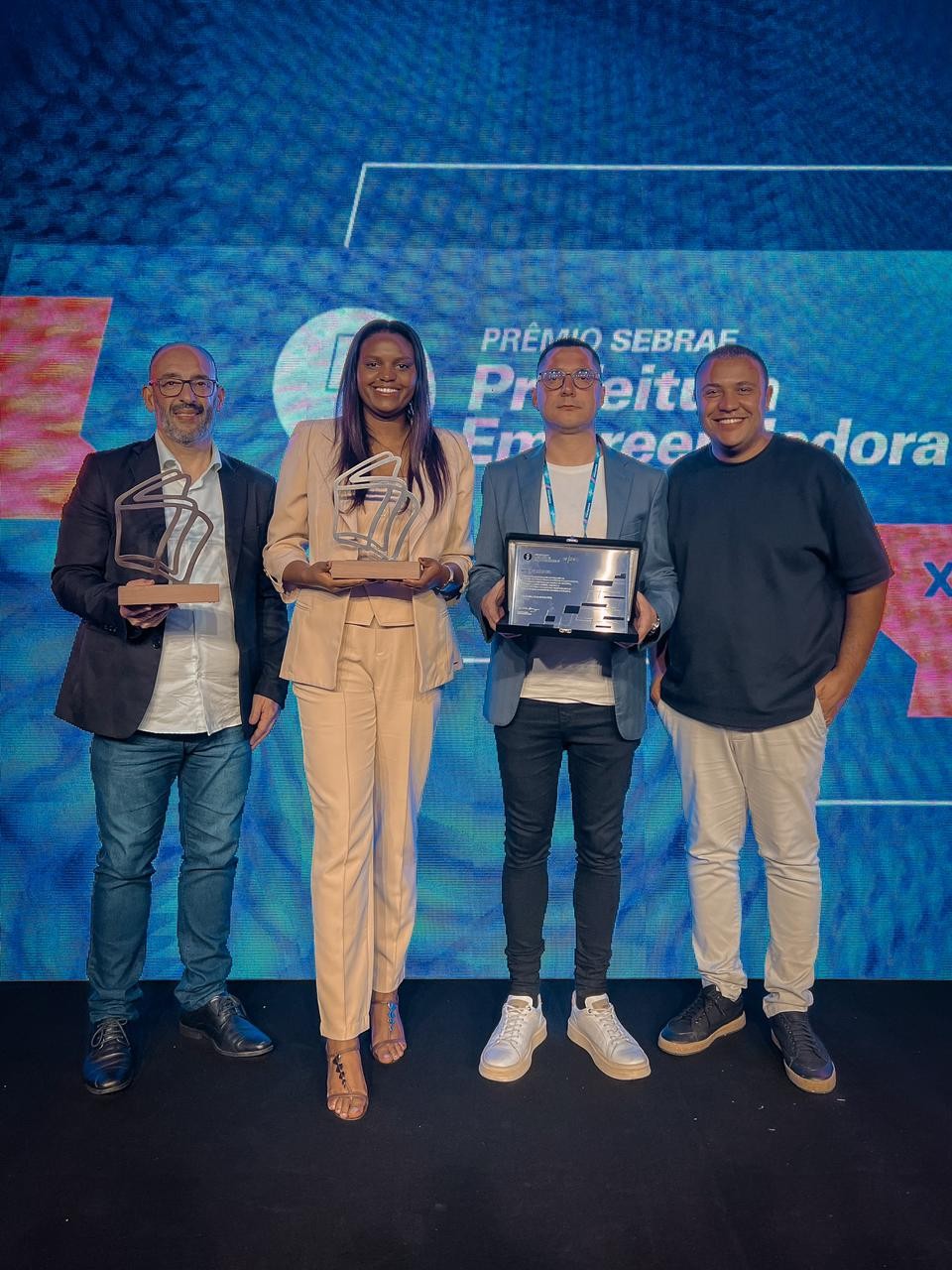 nova-friburgo-conquista-dois-premios-no-sebrae-prefeitura-empreendedora