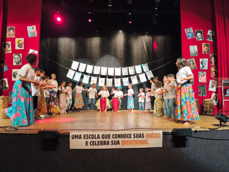 maem-2026-e-lancado-com-tema-voltado-as-raizes-afro-e-dos-povos-originarios