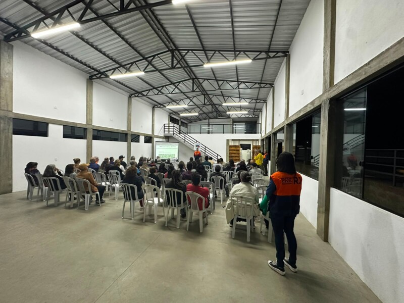 defesa-civil-reune-comunidade-de-lumiar-para-fortalecer-prevencao-a-incendios-florestais-e-estiagem