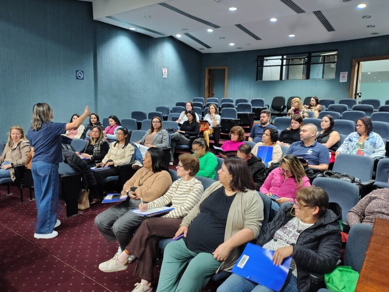 educacao-promove-formacao-sobre-altas-habilidades-e-superdotacao-para-profissionais-da-rede-municipal